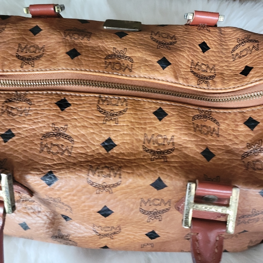 100% Authentic vintage MCM congnac Boston bag - Picture 6 of 15